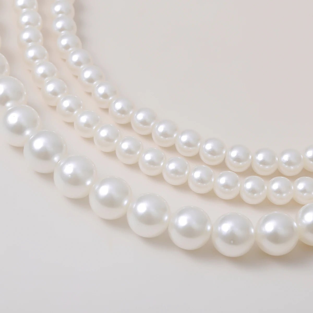 Années 50 Collier Vintage Trois Rangs de Perles - Ma Penderie Vintage