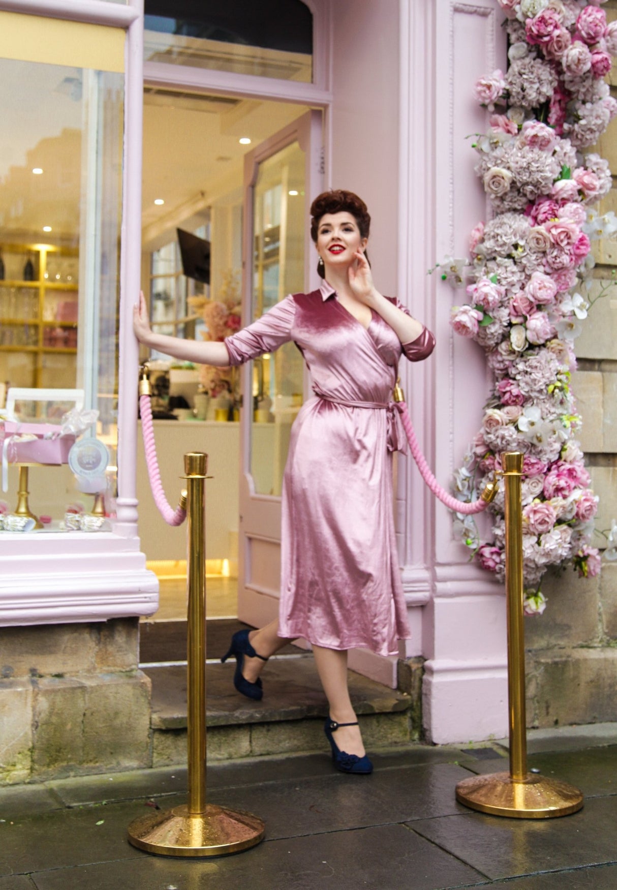 Années 40 Robe Portefeuille Velours Romantique - Ma Penderie Vintage