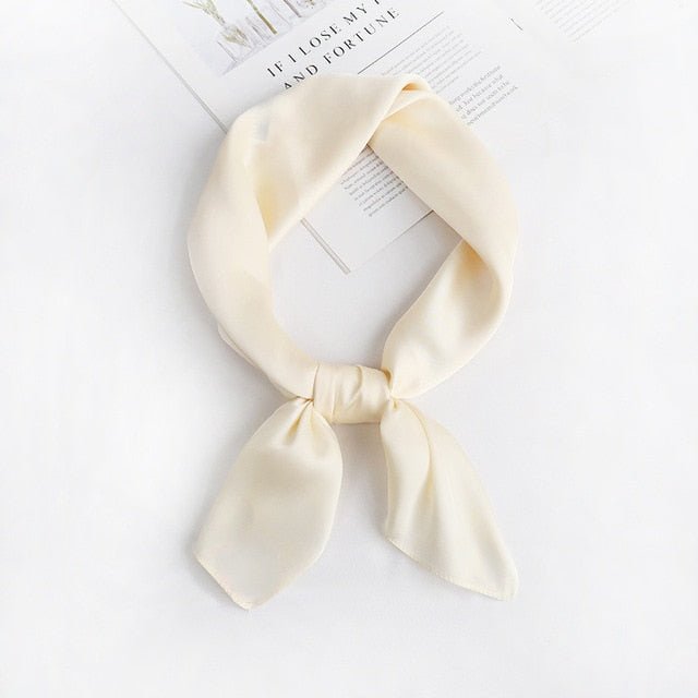 Années 40 Foulard Rétro Carré Façon Soie - Ma Penderie Vintage