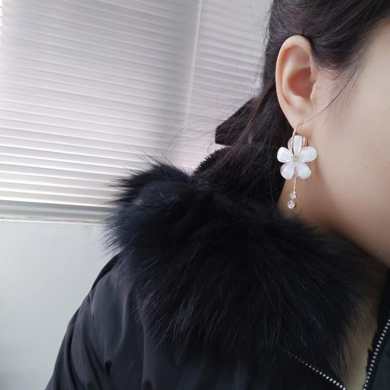 Années 60 Boucles D'oreilles Créoles Fleurs - Ma Penderie Vintage