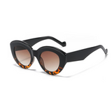 <tr 0>   <tc>L</tc>Retro Cat Eye Sunglasses