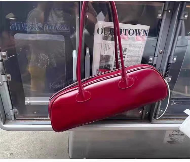 <tc>1960's</tc> Retro Parisian Baguette Leather Bag